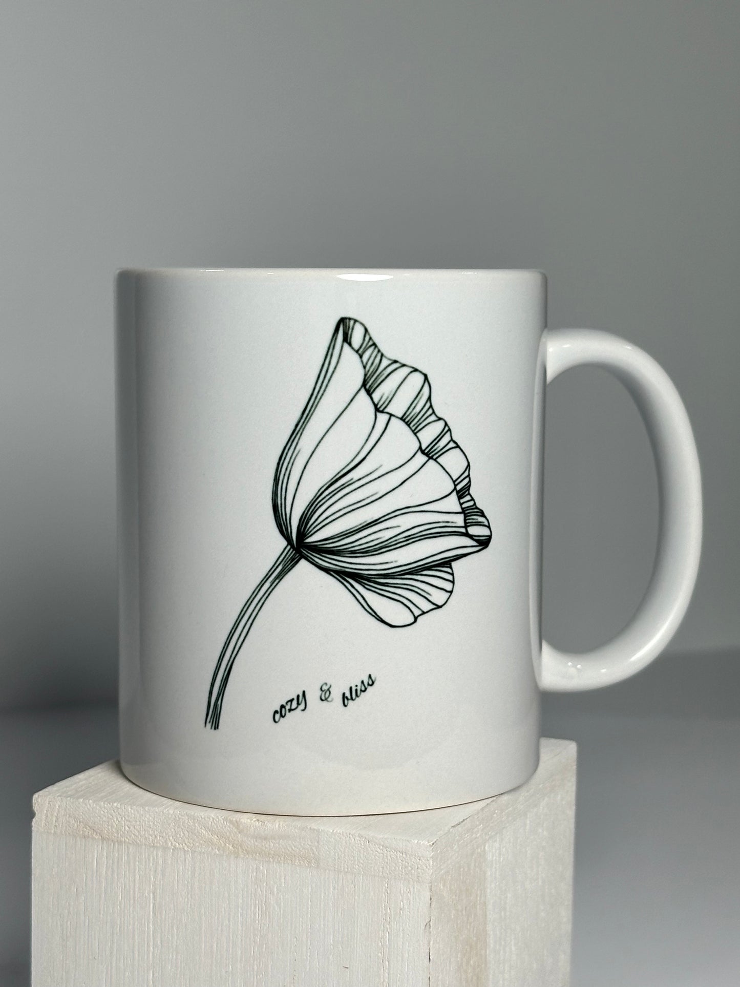 Black & White Floral-Single Flower